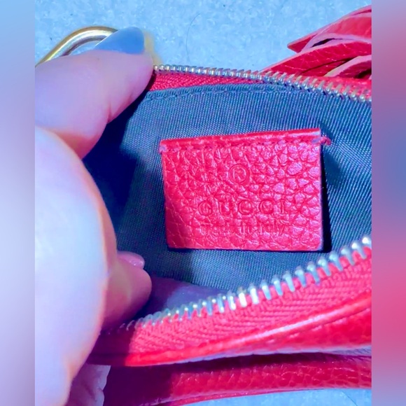 Authentic Gucci red leather change coin purse wallet keychain - Picture 4 of 5
